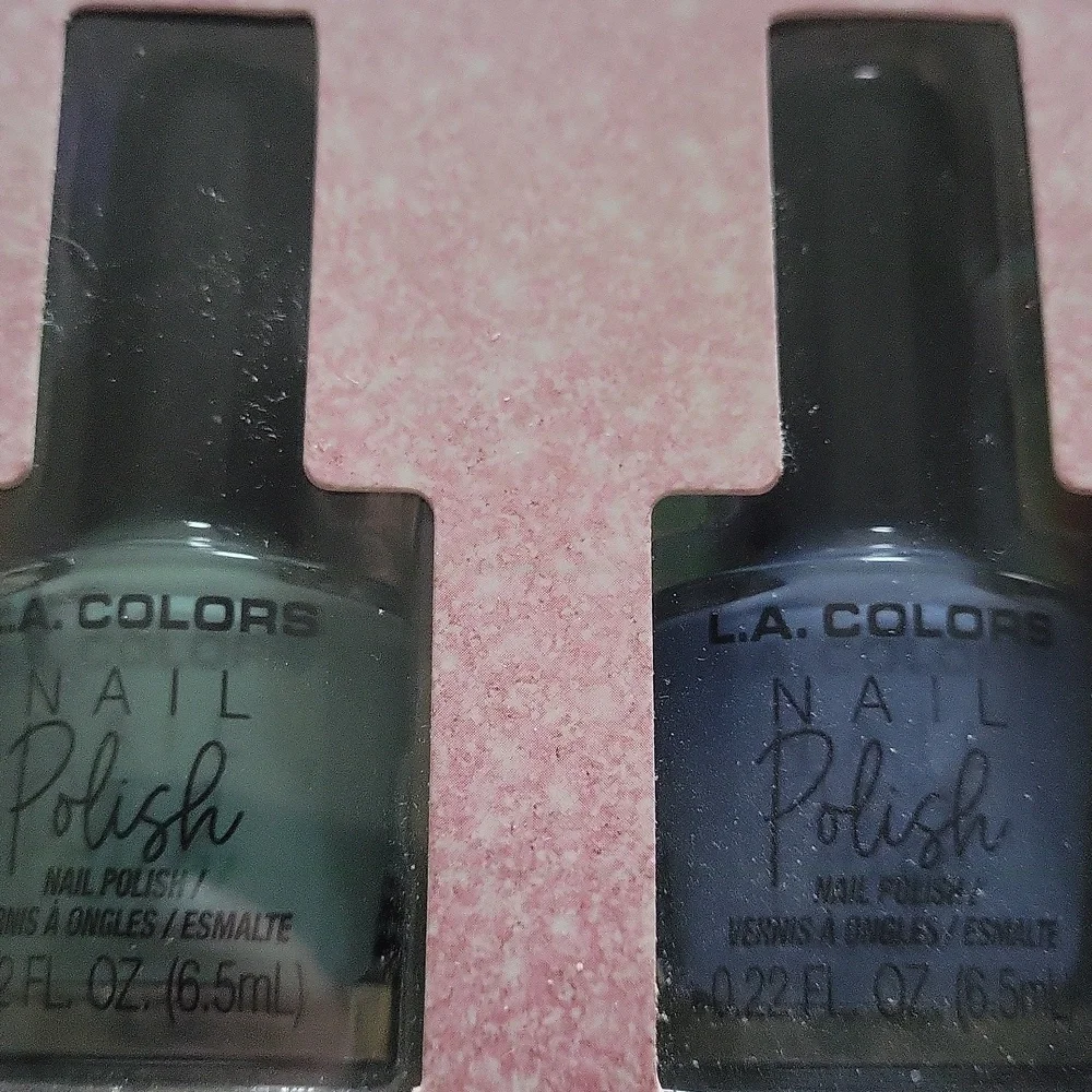 L.A. Colors Luxe Polish Limited Edition Set Ten Beautiful Nail Polish  Colors